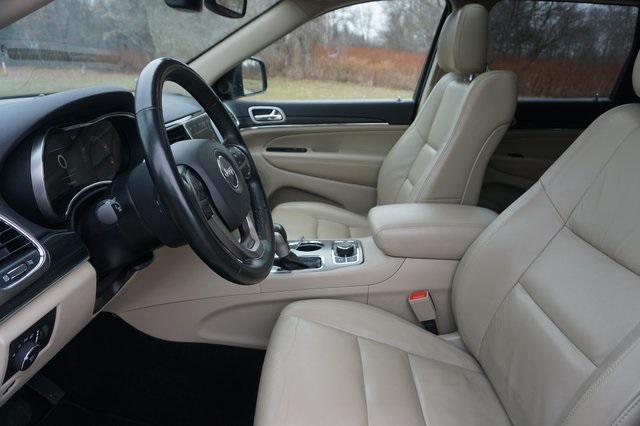 used 2021 Jeep Grand Cherokee car, priced at $27,750