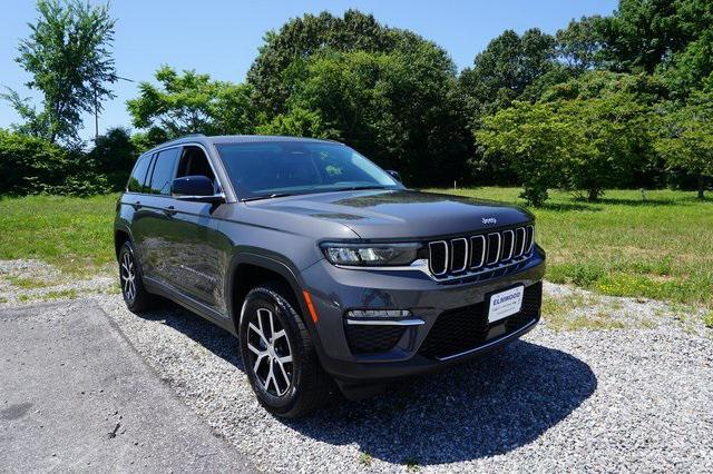 used 2024 Jeep Grand Cherokee car, priced at $42,700