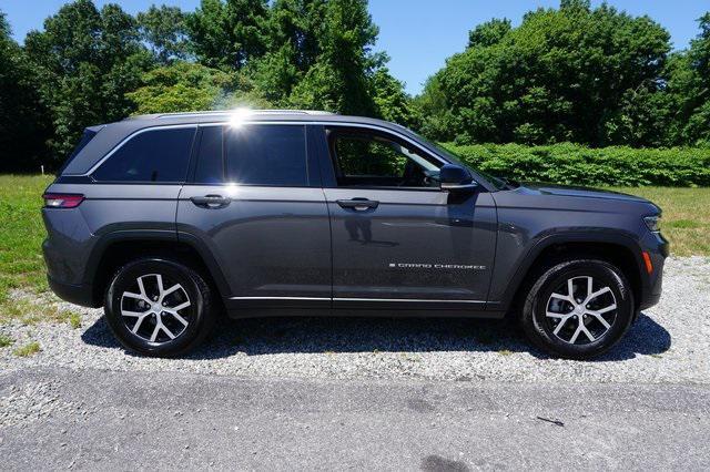 used 2024 Jeep Grand Cherokee car, priced at $42,700