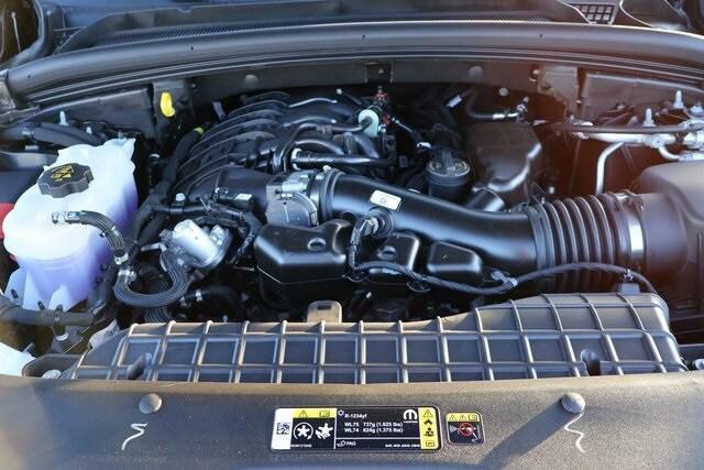 new 2025 Jeep Grand Cherokee car, priced at $43,245