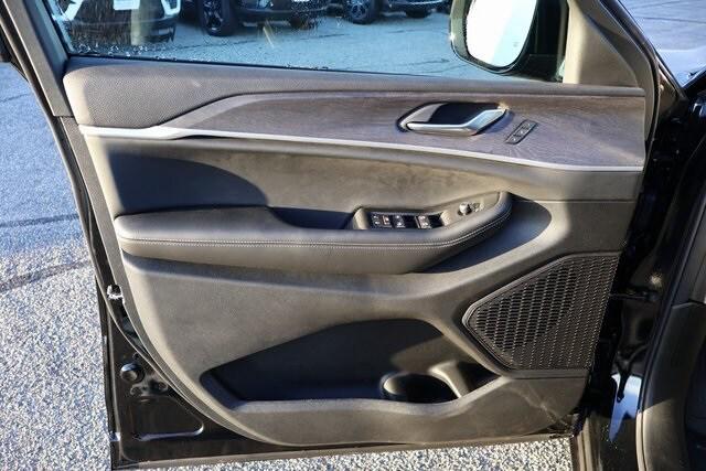 new 2025 Jeep Grand Cherokee car, priced at $43,245