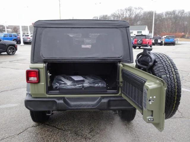 new 2025 Jeep Wrangler car, priced at $44,175