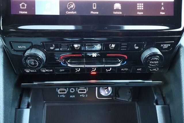 new 2025 Jeep Grand Cherokee car, priced at $50,910