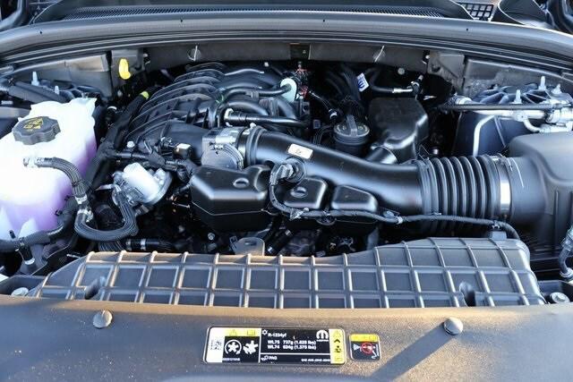 new 2025 Jeep Grand Cherokee car, priced at $50,910