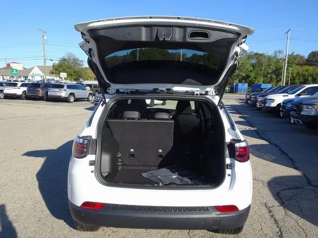 new 2025 Jeep Compass car, priced at $30,840