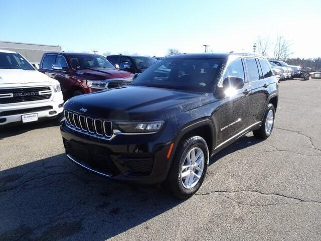 new 2025 Jeep Grand Cherokee car, priced at $39,970