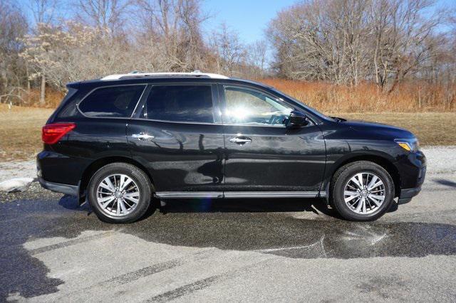 used 2018 Nissan Pathfinder car, priced at $13,488