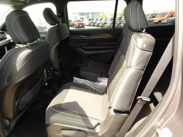 new 2025 Jeep Grand Cherokee L car, priced at $42,429