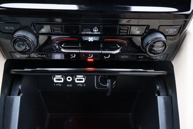 new 2025 Jeep Grand Cherokee car, priced at $42,150