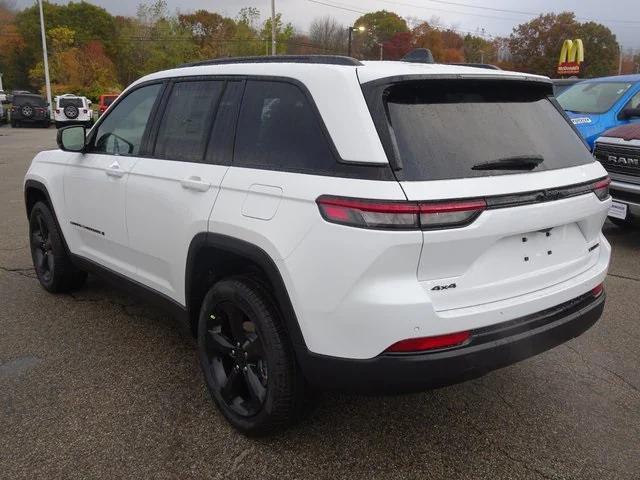 new 2025 Jeep Grand Cherokee car, priced at $47,440