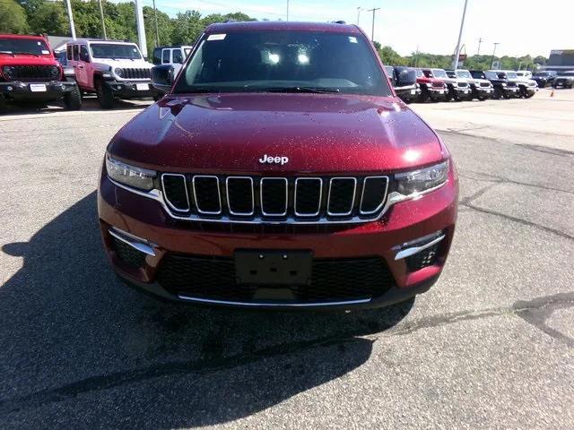 new 2025 Jeep Grand Cherokee car, priced at $42,381