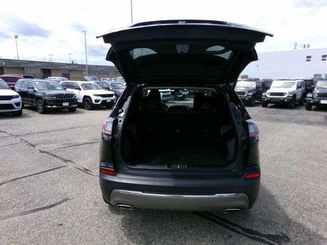 used 2019 Jeep Cherokee car, priced at $18,495