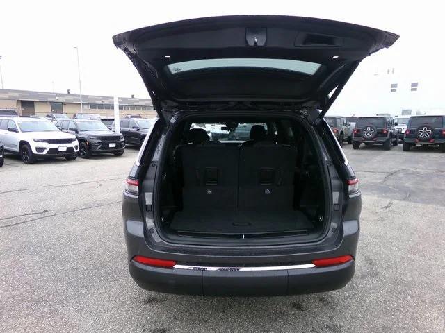 new 2025 Jeep Grand Cherokee L car, priced at $41,429