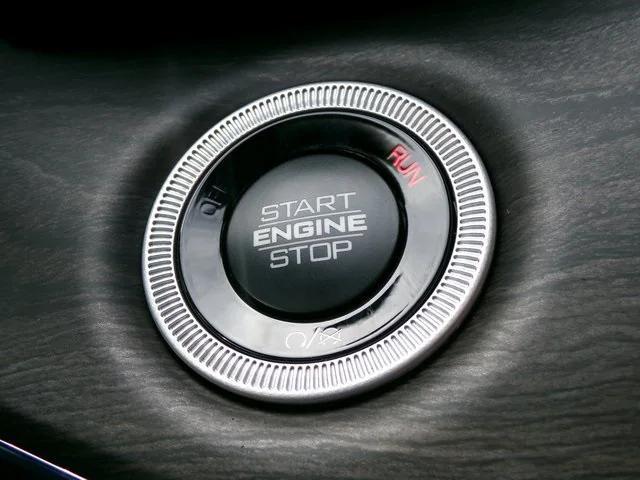 new 2025 Jeep Grand Cherokee car, priced at $54,740