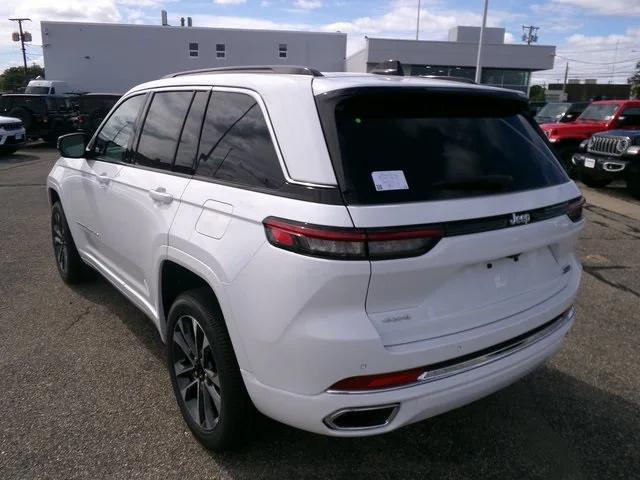 new 2025 Jeep Grand Cherokee car, priced at $54,740