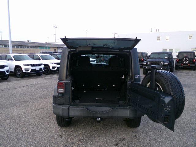 used 2016 Jeep Wrangler Unlimited car, priced at $16,995