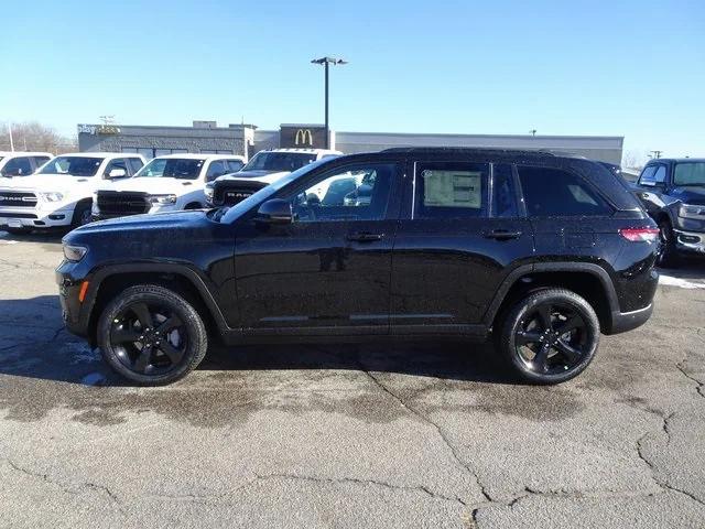 new 2025 Jeep Grand Cherokee car, priced at $51,955