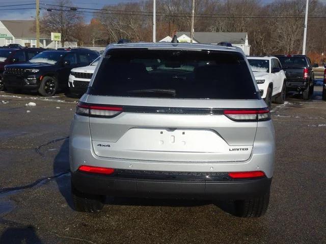 new 2025 Jeep Grand Cherokee car, priced at $50,960