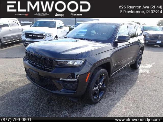 new 2025 Jeep Grand Cherokee car, priced at $48,035