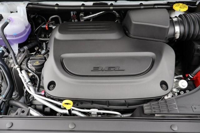 new 2026 Chrysler Pacifica car, priced at $48,285