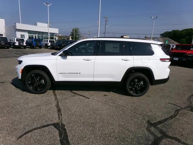 new 2025 Jeep Grand Cherokee L car, priced at $46,302