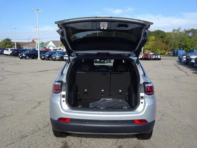 new 2024 Jeep Compass car, priced at $32,435