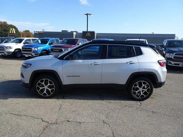 new 2024 Jeep Compass car, priced at $32,435