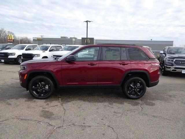 new 2025 Jeep Grand Cherokee car, priced at $48,035