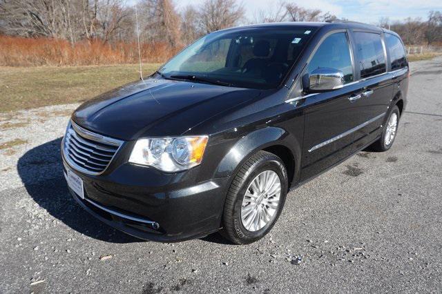 used 2015 Chrysler Town & Country car, priced at $12,600