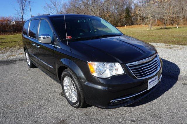 used 2015 Chrysler Town & Country car, priced at $12,600