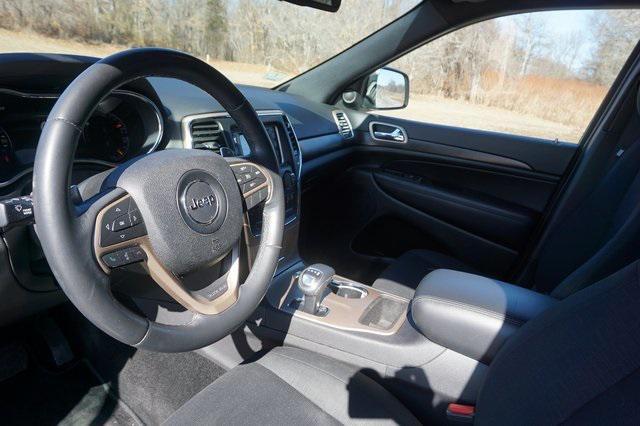 used 2015 Jeep Grand Cherokee car, priced at $12,489