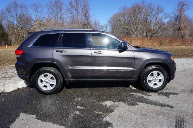 used 2015 Jeep Grand Cherokee car, priced at $12,489