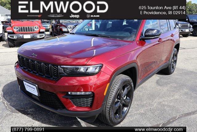 used 2025 Jeep Grand Cherokee car, priced at $43,995