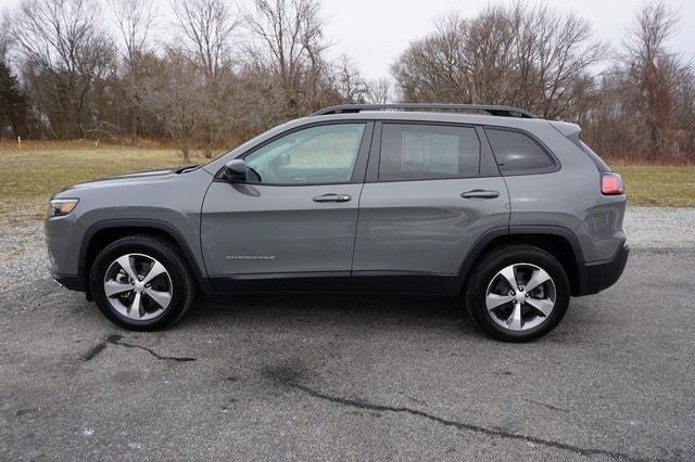 used 2022 Jeep Cherokee car, priced at $30,795