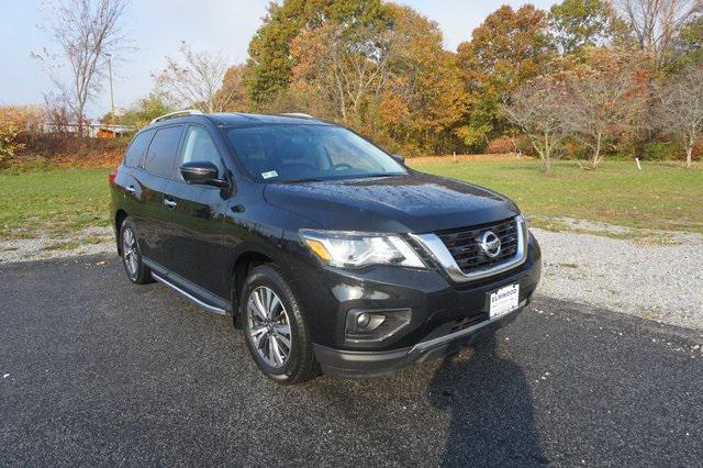 used 2020 Nissan Pathfinder car, priced at $23,105