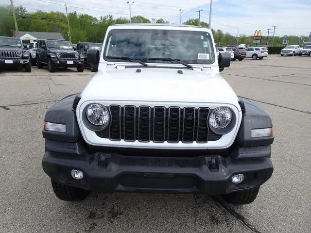 new 2025 Jeep Wrangler car, priced at $45,086