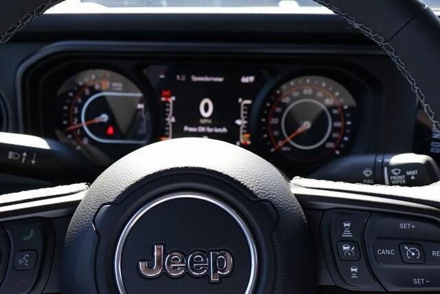 new 2025 Jeep Gladiator car, priced at $56,160