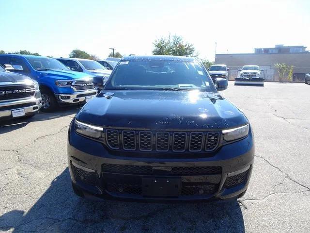 new 2025 Jeep Grand Cherokee L car, priced at $71,600