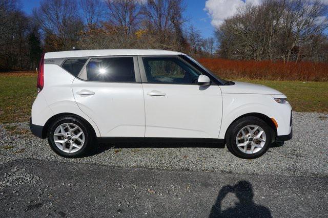 used 2020 Kia Soul car, priced at $11,655