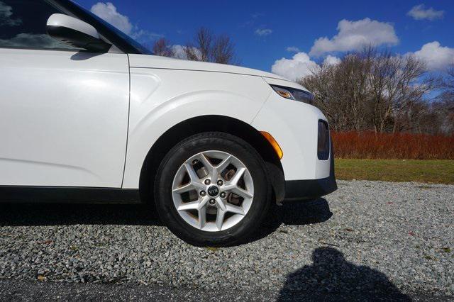 used 2020 Kia Soul car, priced at $11,655