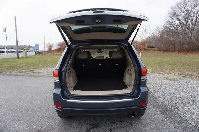 used 2021 Jeep Grand Cherokee car, priced at $27,650