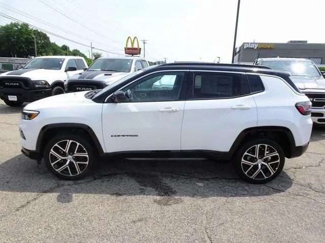 new 2024 Jeep Compass car, priced at $42,165