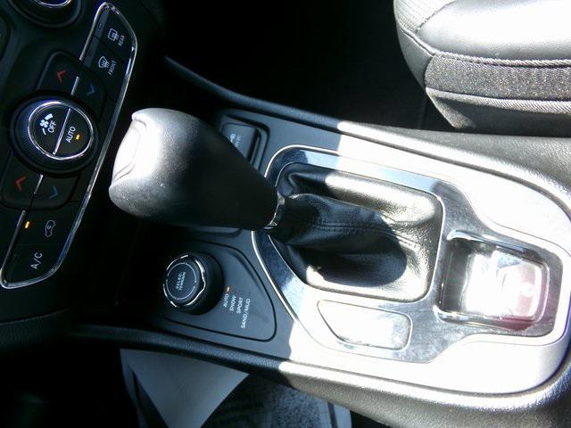used 2022 Jeep Cherokee car, priced at $29,995