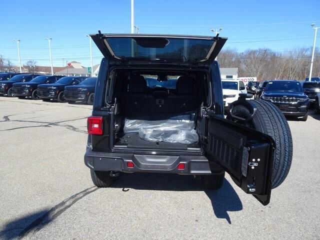 new 2025 Jeep Wrangler car, priced at $60,205