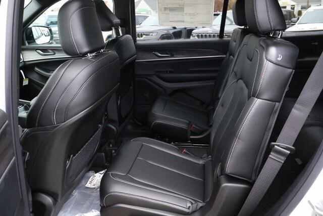 new 2025 Jeep Grand Cherokee L car, priced at $53,365