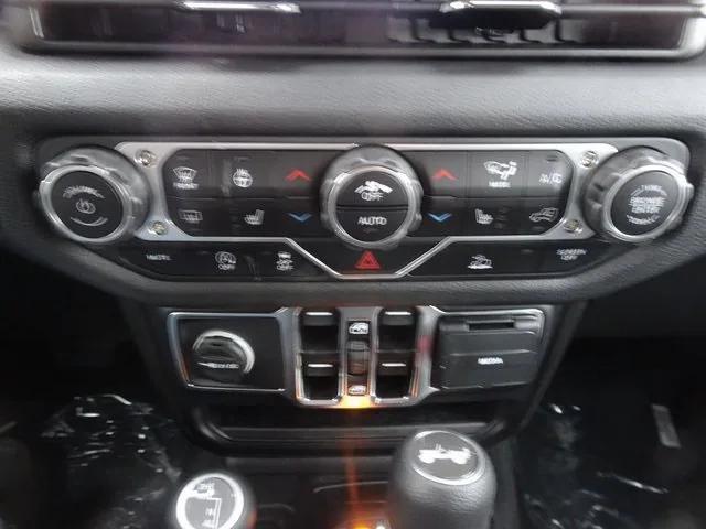 new 2025 Jeep Wrangler car, priced at $50,640