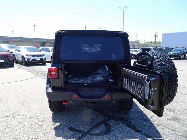 new 2025 Jeep Wrangler car, priced at $53,742