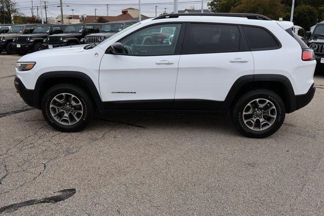 used 2022 Jeep Cherokee car, priced at $26,495
