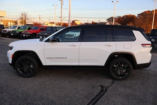 new 2025 Jeep Grand Cherokee L car, priced at $51,115