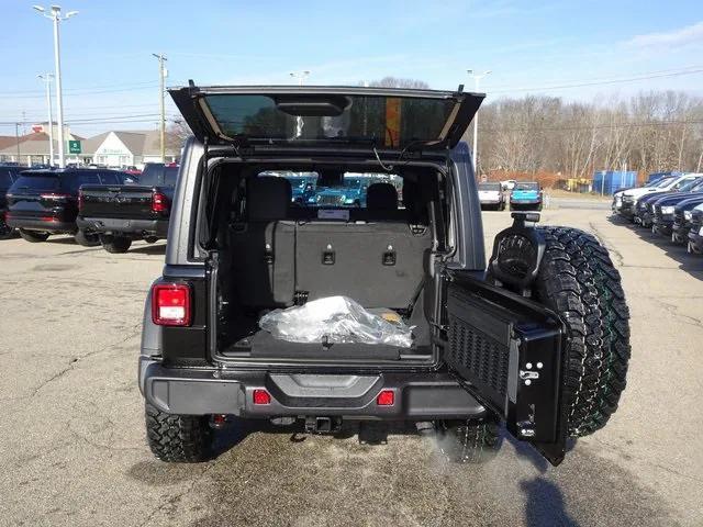 new 2025 Jeep Wrangler car, priced at $48,975